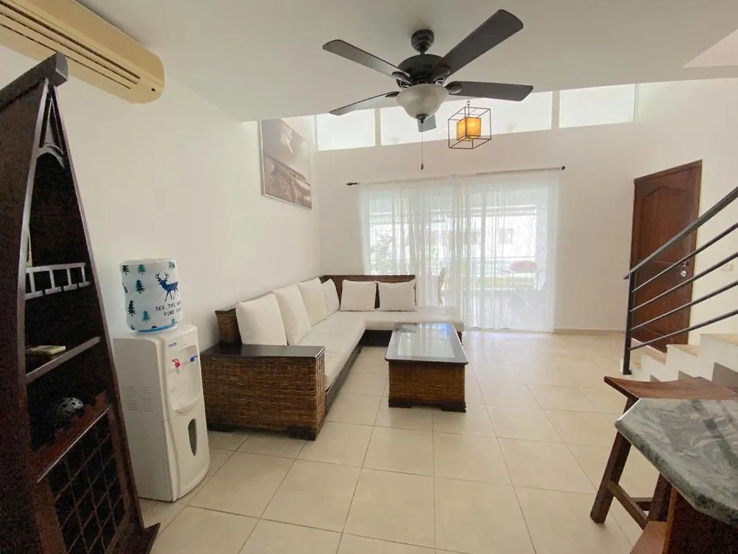 Villas & Apartments With Pool And Ocean View Playa Los Corales Punta Cana 0*,