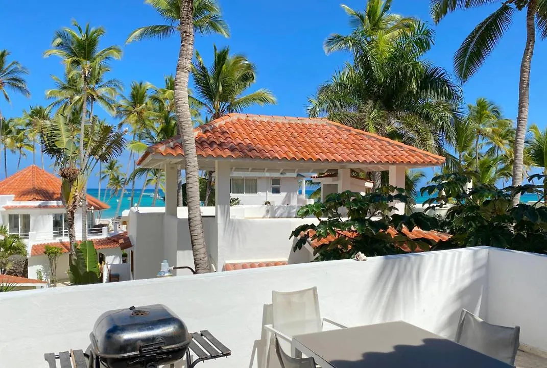 Villas & Apartments With Pool And Ocean View Playa Los Corales Punta Cana